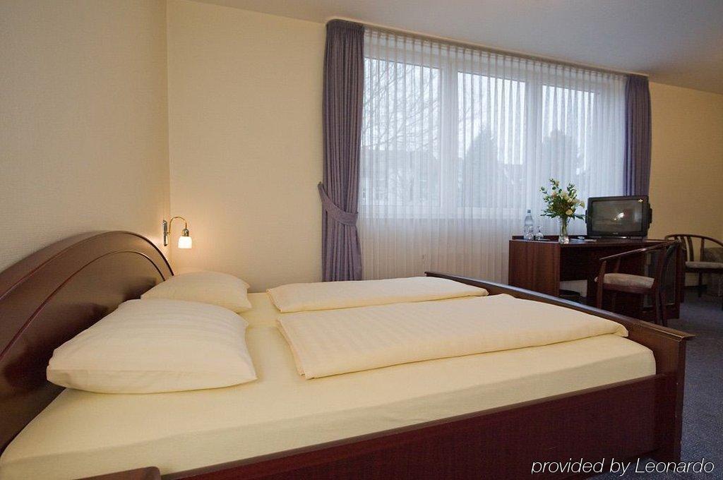 ホテル Astoria Easy エッセン エクステリア 写真